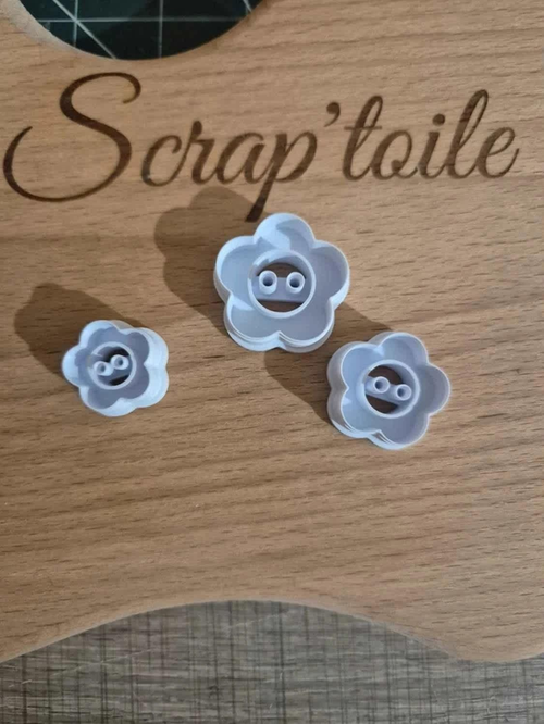 Bouton fleur image 0