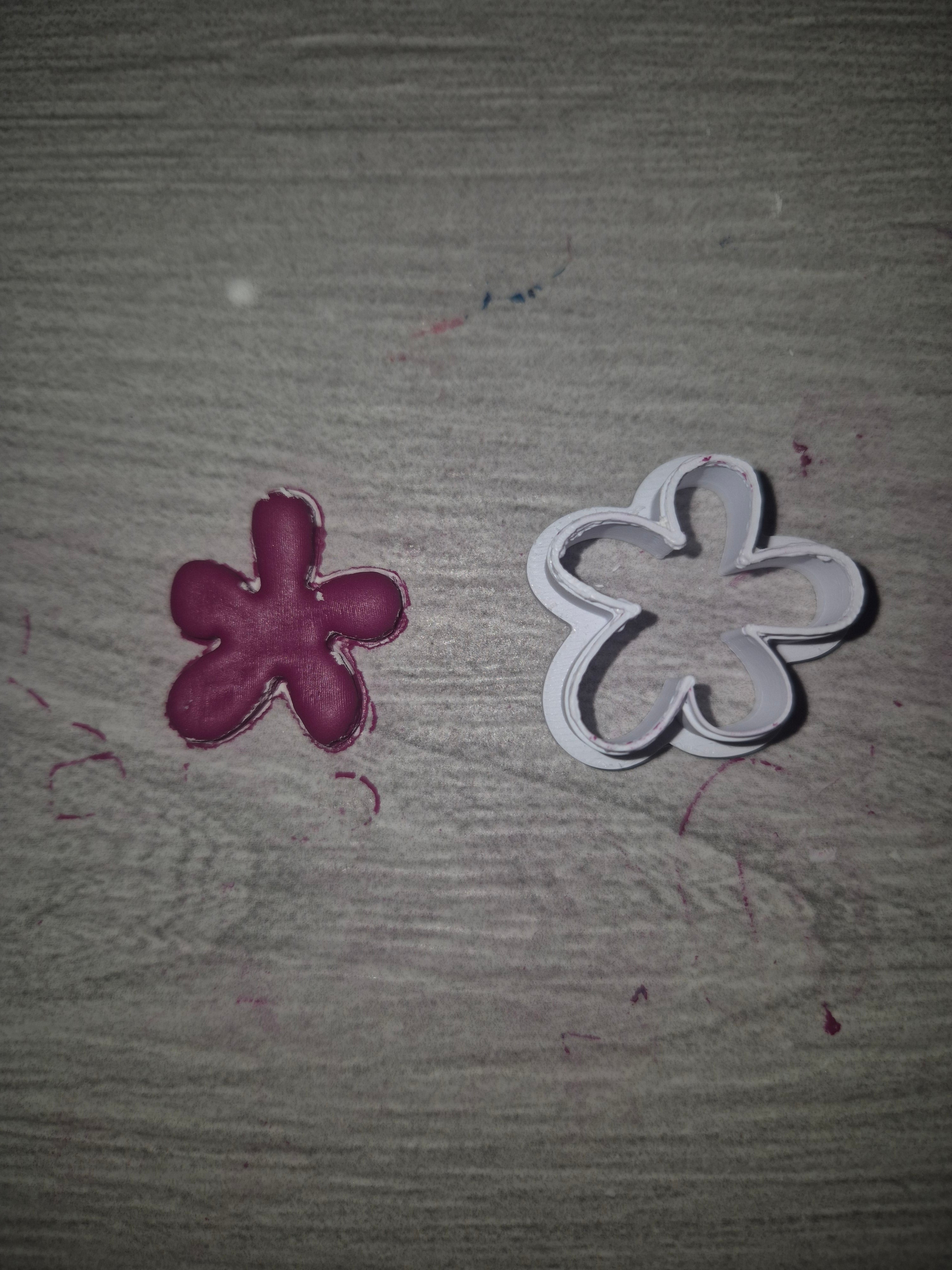Fleurs déformé