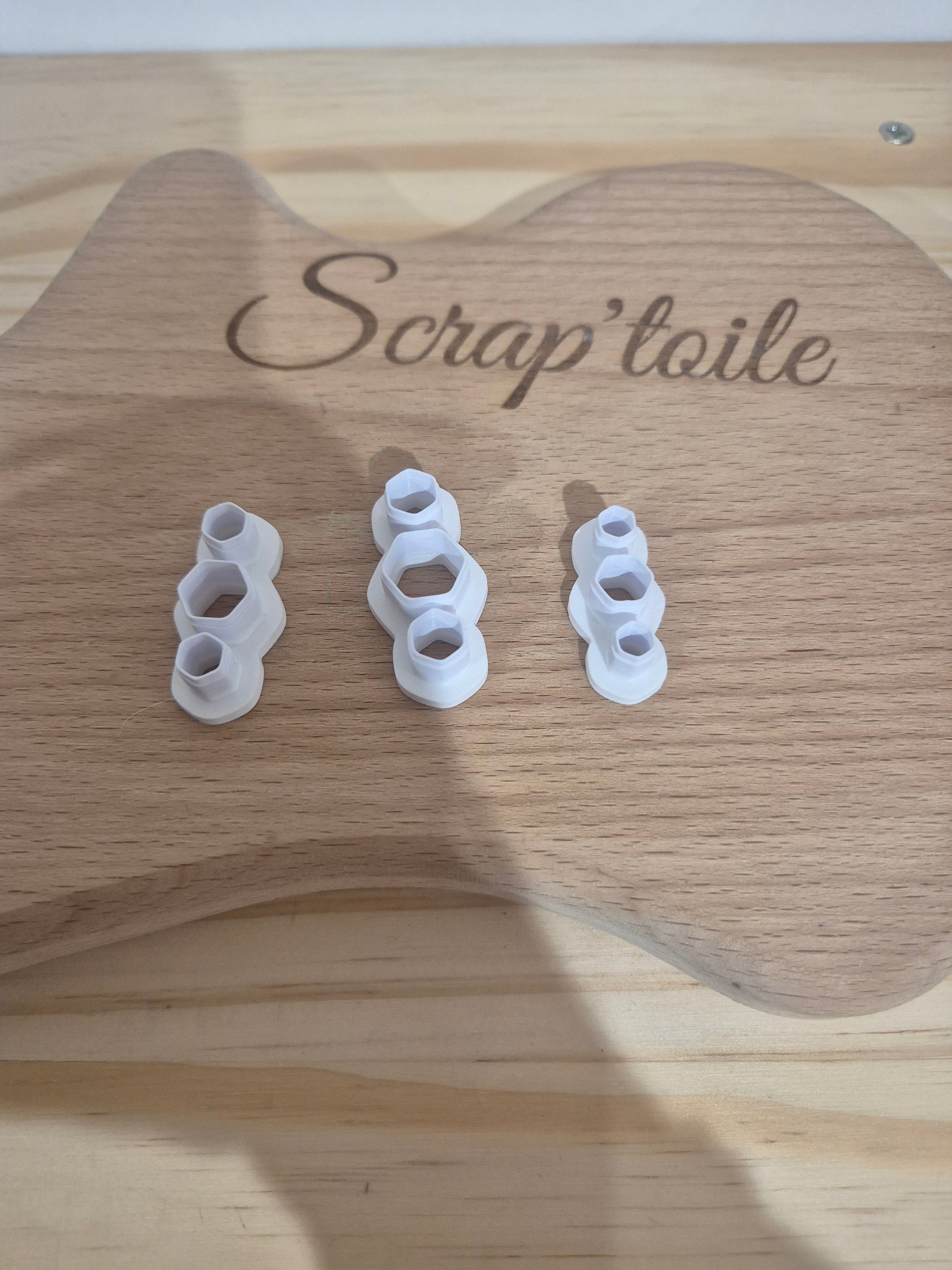 Triple hexagone